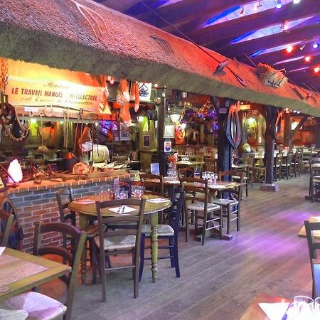 אטרטאט La Taverne Des Deux Augustins מראה חיצוני תמונה