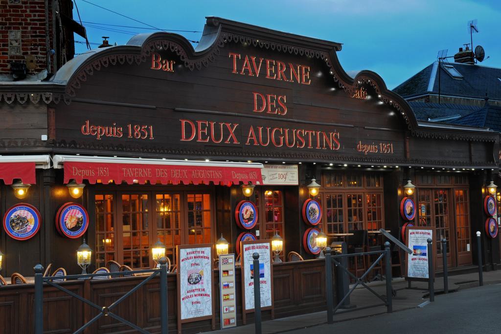 אטרטאט La Taverne Des Deux Augustins מראה חיצוני תמונה